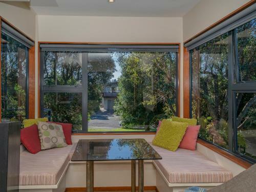 Patuwai Paradise - Whangamata Holiday Home