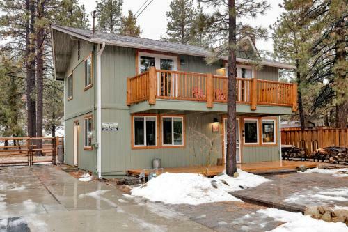 Coyote Pines #2061 By Big Bear Vacations