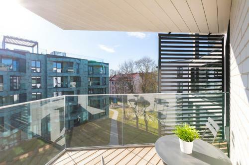 Hilltop Apartments - Wilmsi Villa
