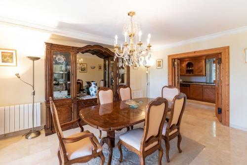 Beautiful 4 Bed (8 Ppl) Villa In Andratx, Mallorca