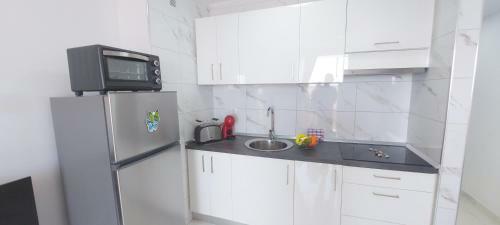 Apartamento Luxury Playa Honda, Ocean View Wifi Free