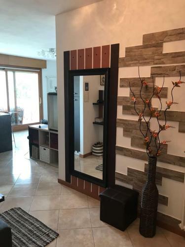 Apartment With Garden And Terrace Beautiful Lake View