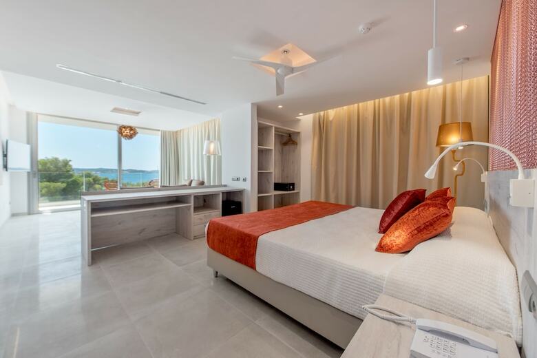 Hotel Abrat