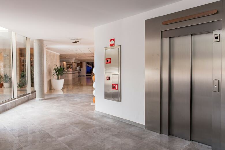 Hotel Abrat