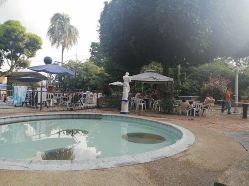 Hotel Las Acacias