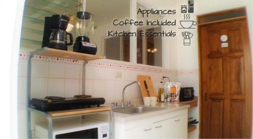 Escazu Vintage Apartments With Great Location & View