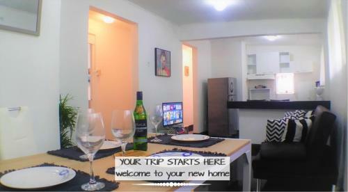 Escazu Vintage Apartments With Great Location & View