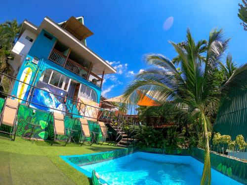 Las Olas Hotel