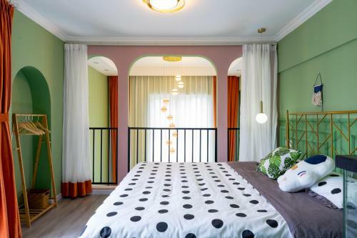 Locals Apartment Inn 00