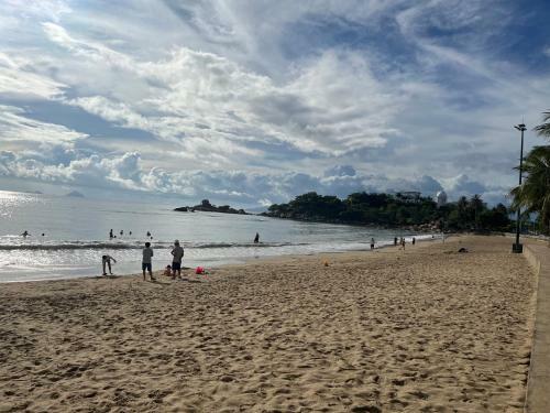 Muong Thanh Vien Trieu Beachfront Apartment
