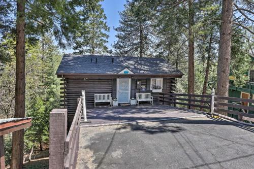 Charming Cabin With Views 1 Mi To Lake Gregory
