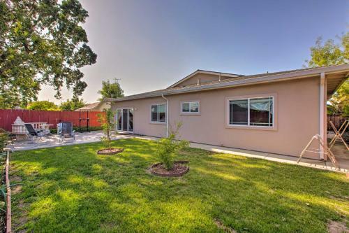 Bright Fremont Gem With Fenced Backyard And Patio
