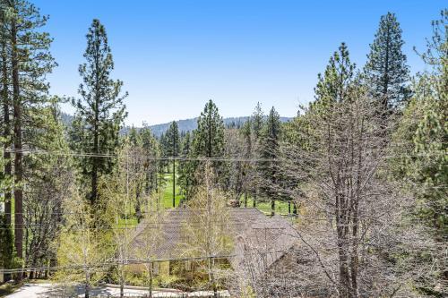 That '70s House - New Listing! Newly Renovated!