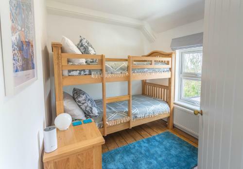 Charming 3 Bedroom Cottage - Praa Sands