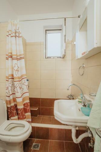 Cozy House In Kalavrita 3 Rooms For 4 Pers