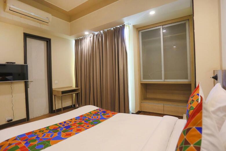 Treebo Trend Hotel Avr