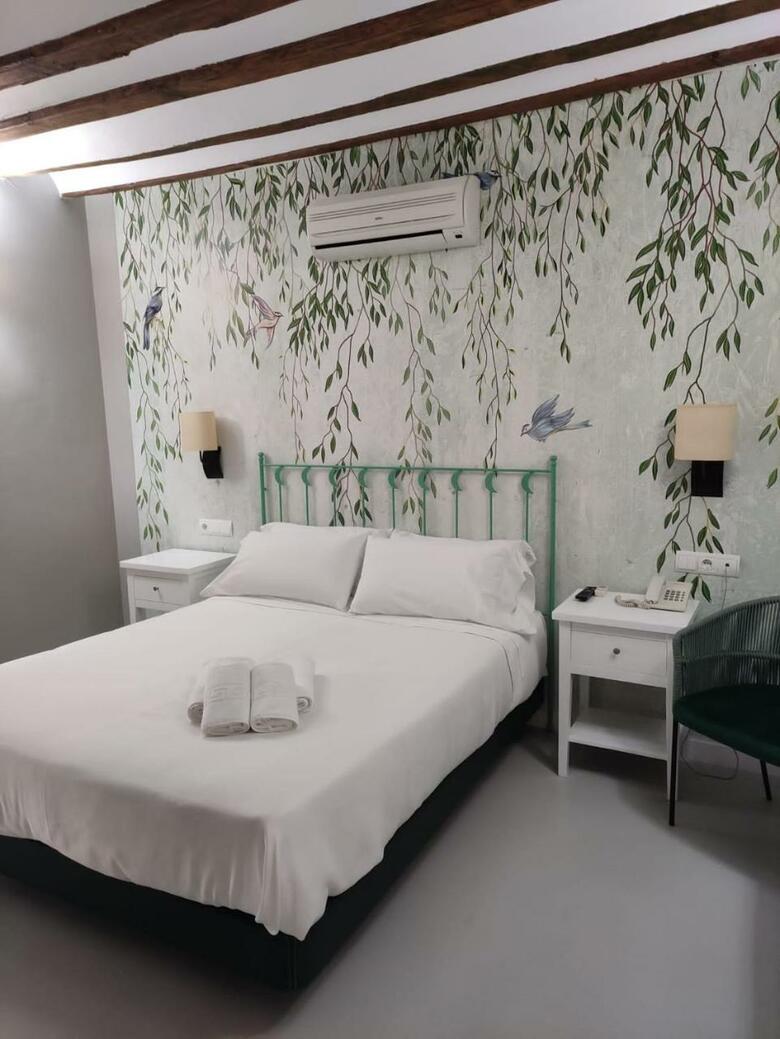 Hotel Almunia