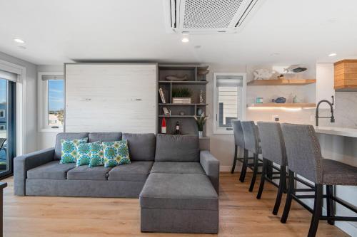 Rockaway Retreat
