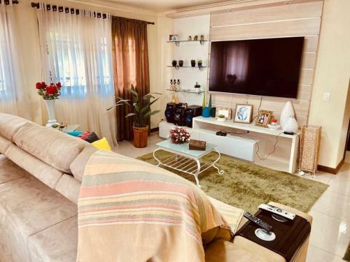 Casa Mobiliada - Gramado Rs - 2 Dormit�rios- Sendo 1 Su�te- Floresta- Wi Fi