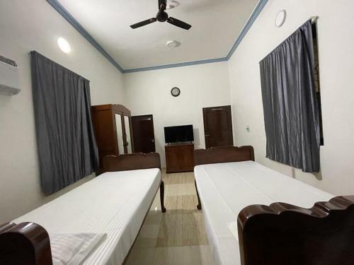Grey House Villa 6bhk Karjat