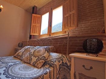 Hostal Observatorio De Aves Mas De Bu�ol