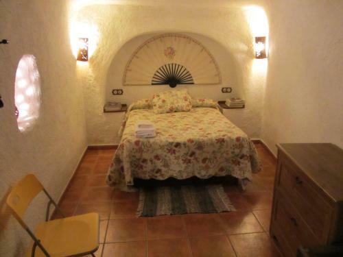 Cuevas El Balc�n De Orce