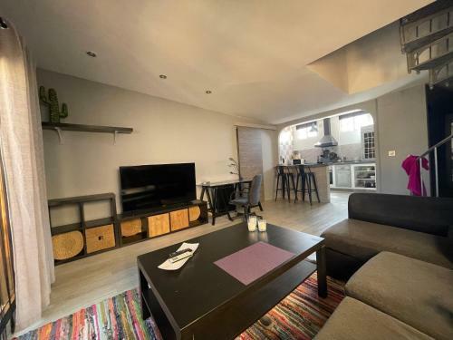 Apartamento Precioso �tico En El Coraz�n de La Ciudad