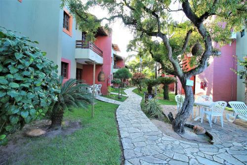 Apartamento Chal� Tulipa - Centro de Pipa - Triplex Cond Resort Pipa
