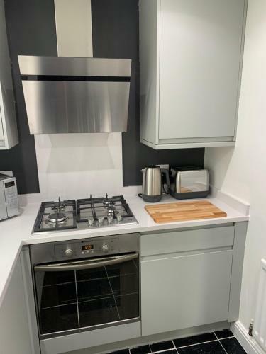 Excellent 1 Bedroom Apartment In Far Headingley