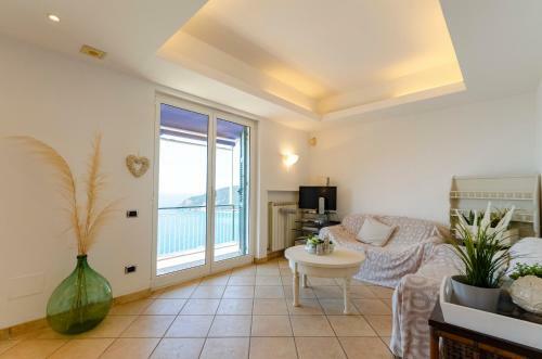 Apartamento Altido Stunning Flat With Balcony, Pool & Sea View