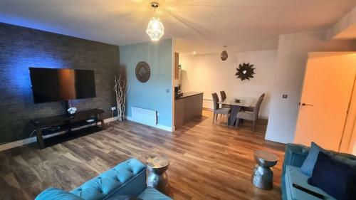 Apartamento 2 Bedroom Apt, With Parking. Northern Quarter