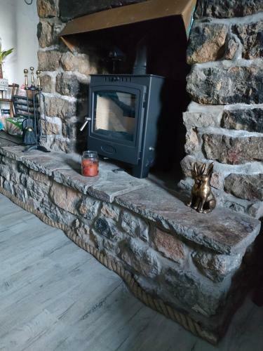 Fishermen's Cottage With Log Burner