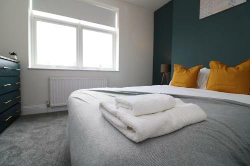 Apartamento Spacious 2 Bed Close To City Centre Parking