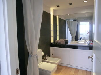 Hostal Sytb&b Luxury Bed And Breakfast