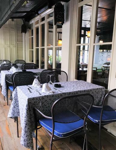 Hostal Vostra Llar