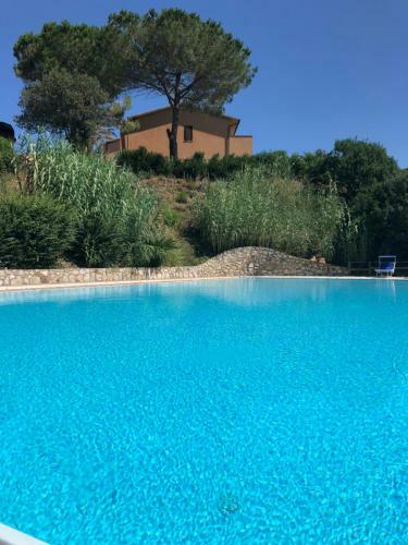 Apartamento Appartamento Con Piscina