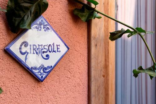 Apartamento The Flowered Courtyard Srl