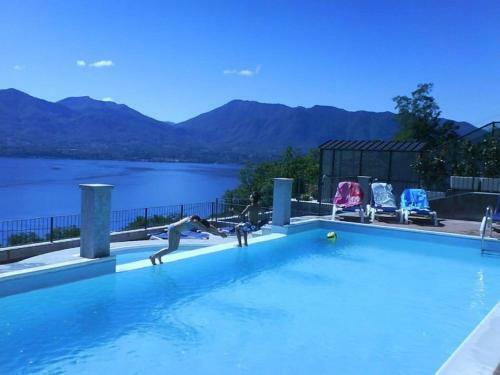 Lakeview Apartment In Oggebbio With Swimming Pool