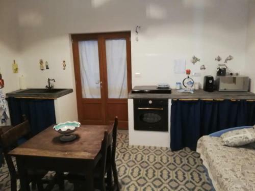 Casa Ippo Stromboli Piscit�