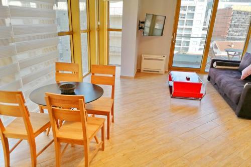 Orange Lux Apartments