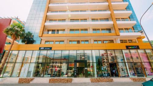 Orange Lux Apartments