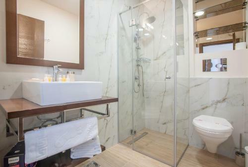 Hotel Twelve By Aycon