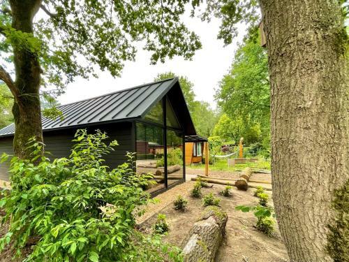 Nieuwe Tiny Lodges En Chalets Op Chaletpark Kempenbos