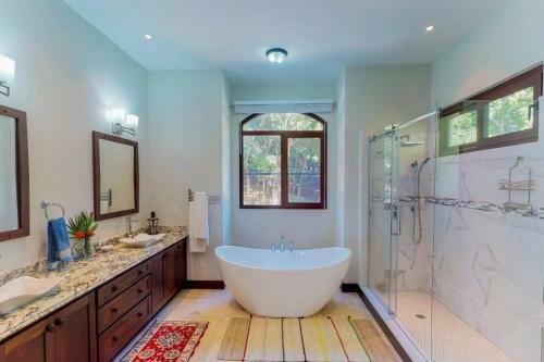 Villa Mila Casa, Parrot Tree / Luxury Home-private Pool