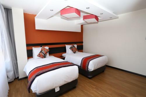Capac Hotel