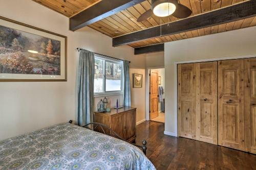 Lake Almanor Cabin With Deck, Less Than Half Mile To Beach!