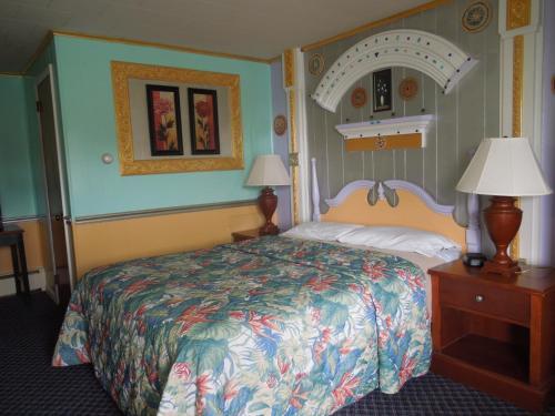Cocoa Motel