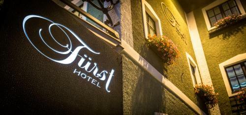 Hotel F�rst