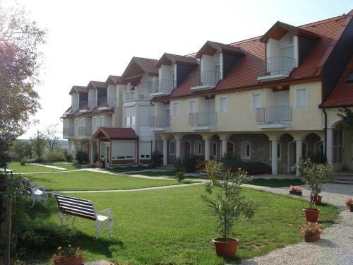Hotel Bakony