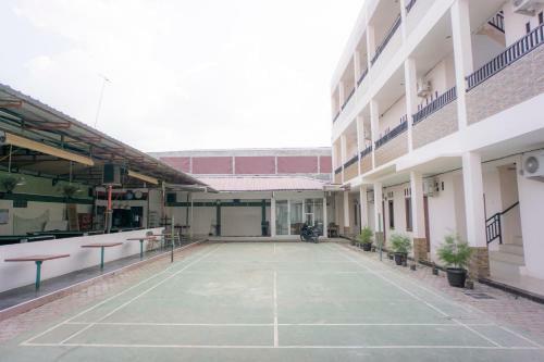 Hotel Vaccinated Staff - Oyo Life 2354 Rose House